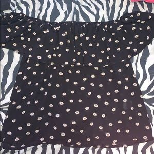 Forever 21 off the shoulder top!!! Please buy